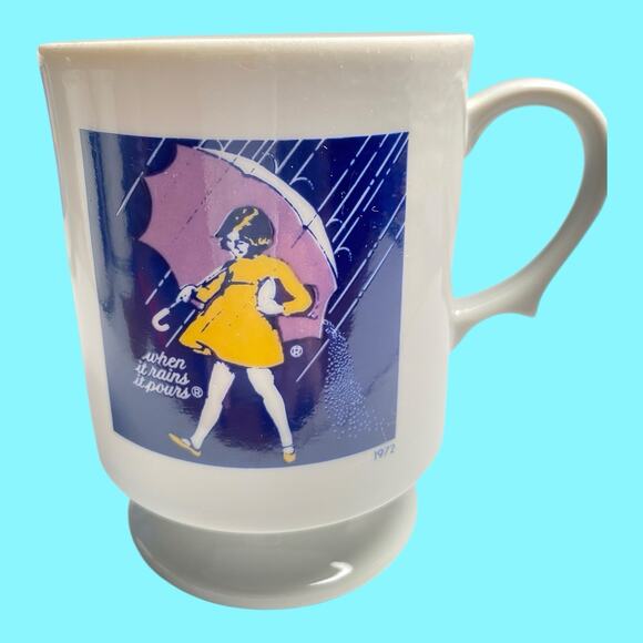 Vtg Set Of 4 Morton Salt Girl Pedestal Coffee Mug Cups When it Rains It Pours - Picture 8 of 15